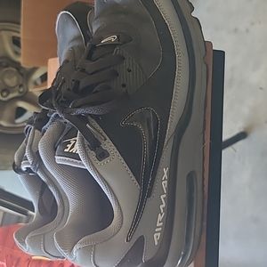 Nike airmax wright 3 black and gray size 8.5 men's